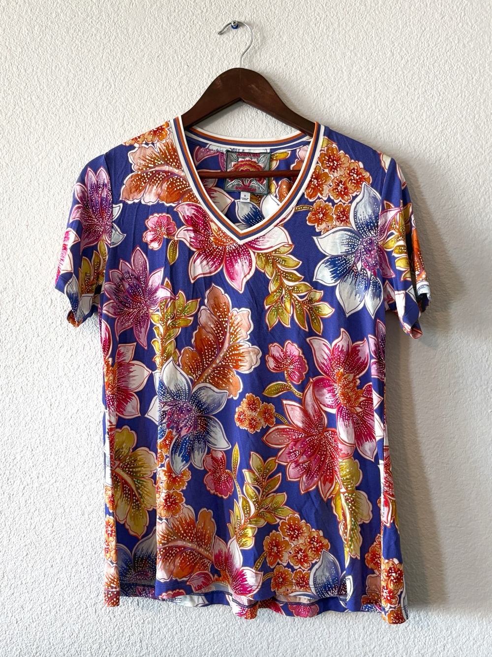 Johnny Was Janie Blue/Multicolor Floral V-Neck Short Sleeve Tee